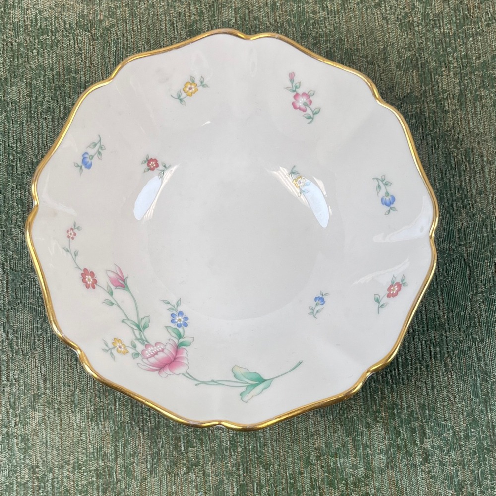 Lenox Floral Garden Scalloped Small‎ Bowl Gold Trim Fine Bone China Made in USA